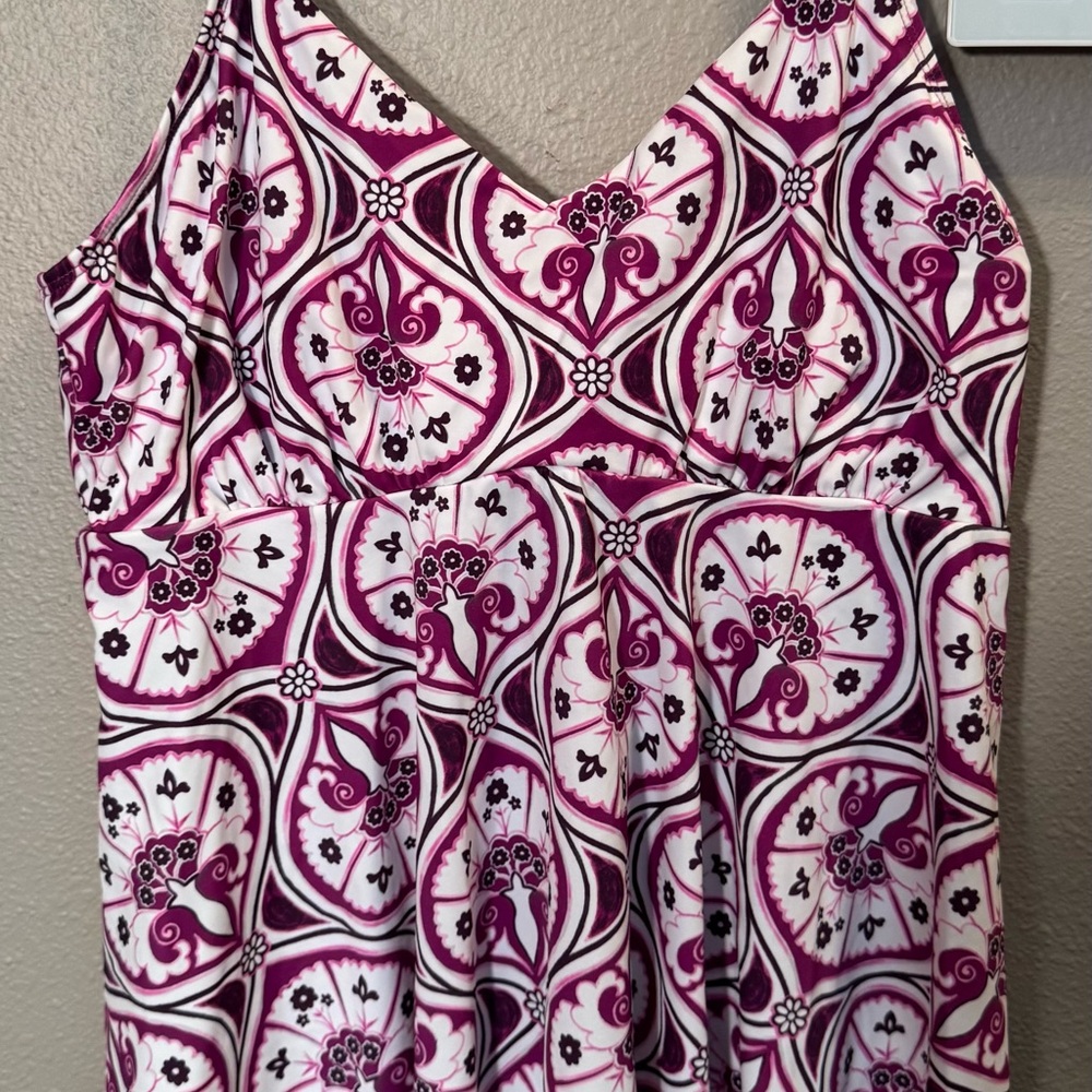 Swim Solutions Magenta and White V-Neck Swim Tankini Top